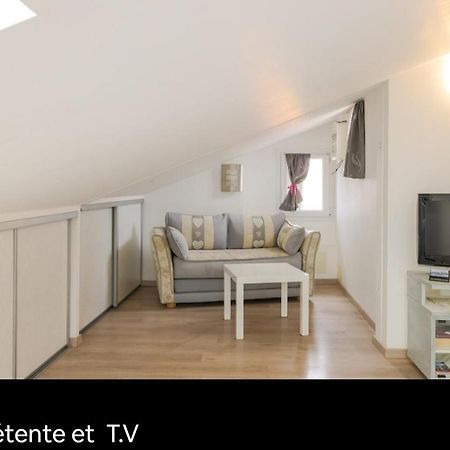 Appartements Au Cros De Cagnes Esterno foto