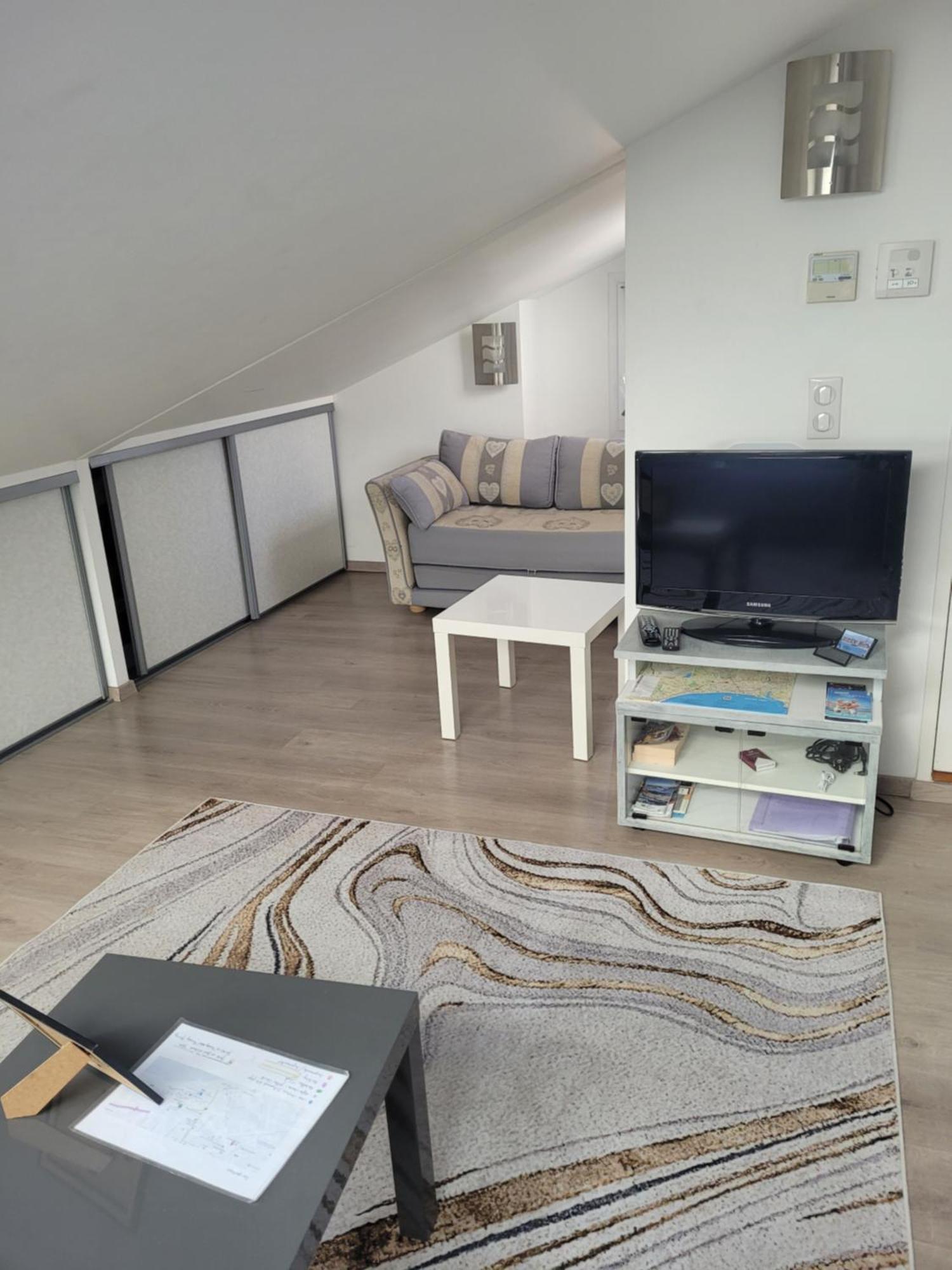 Appartements Au Cros De Cagnes Esterno foto