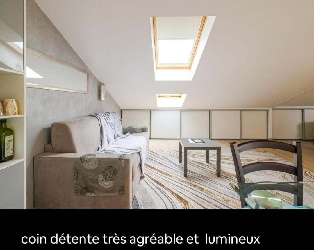 Appartements Au Cros De Cagnes Esterno foto