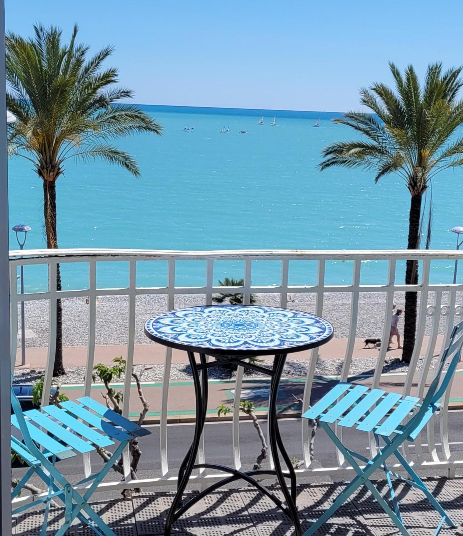 Appartements Au Cros De Cagnes Esterno foto