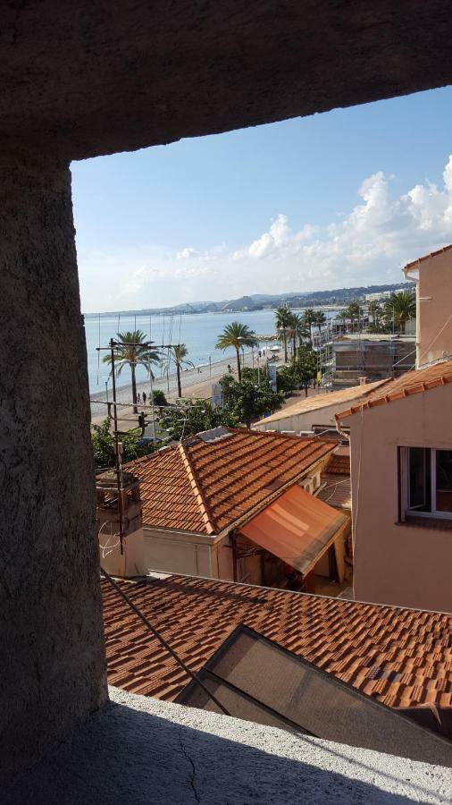 Appartements Au Cros De Cagnes Esterno foto